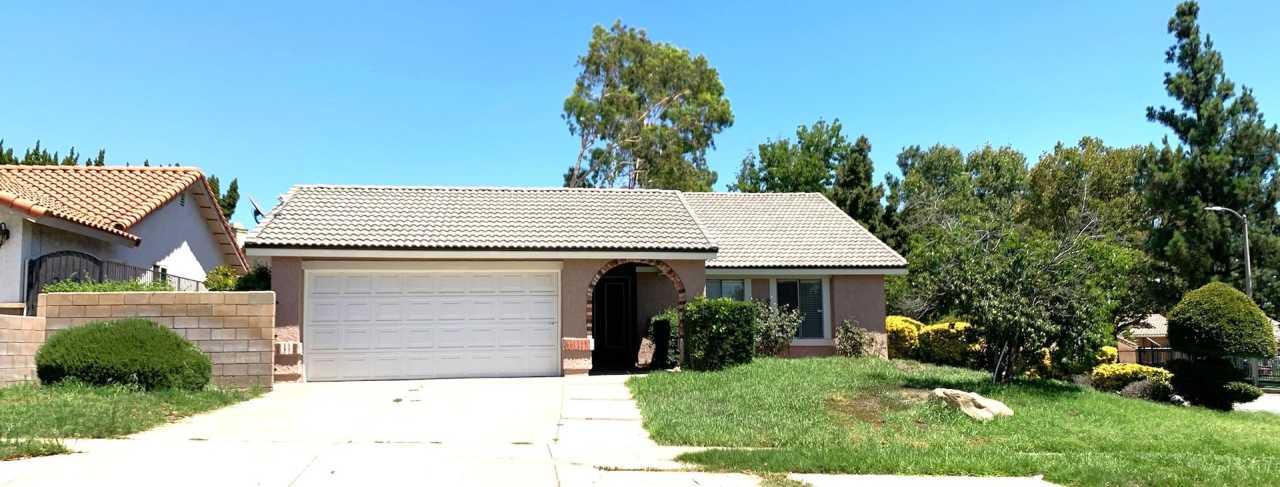 Beautiful 4 Bedroom Single Family Home for Lease in Rancho Cucamonga