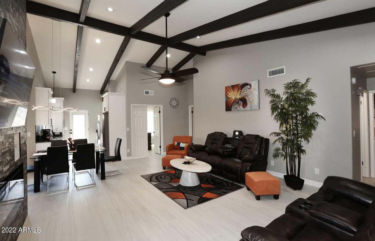 12213 N CHAMA Drive unit: 1