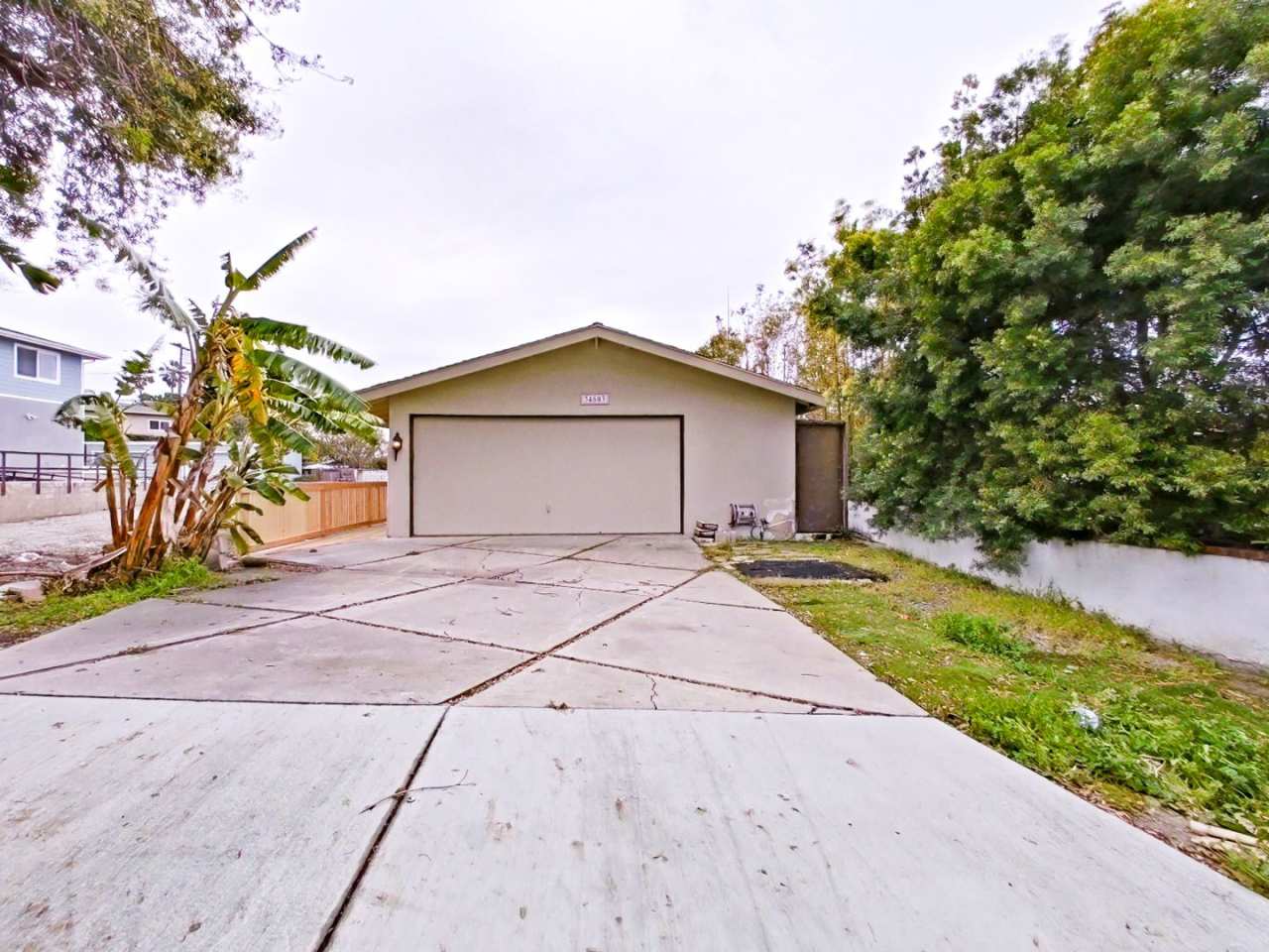 3 Bedroom / 2 Bathroom single family home