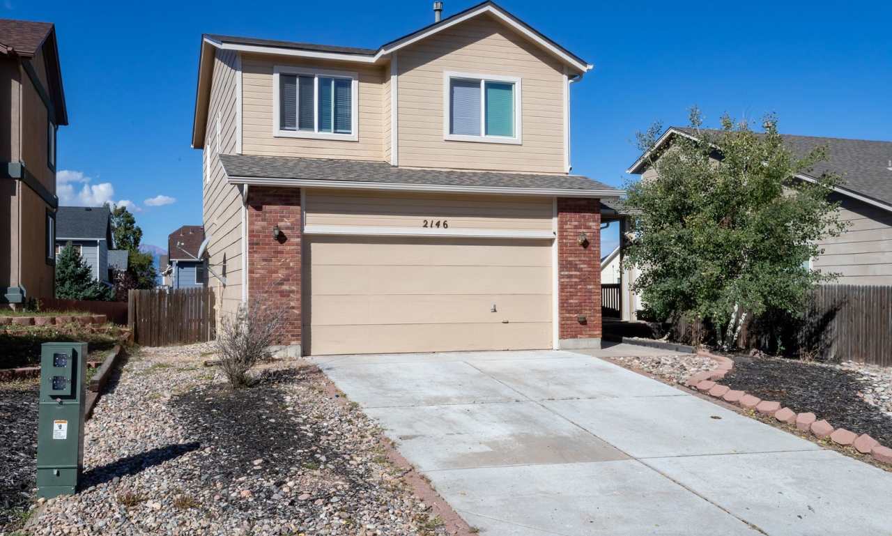 Spacious 4-Bedroom Home with Walk-Out Basement!