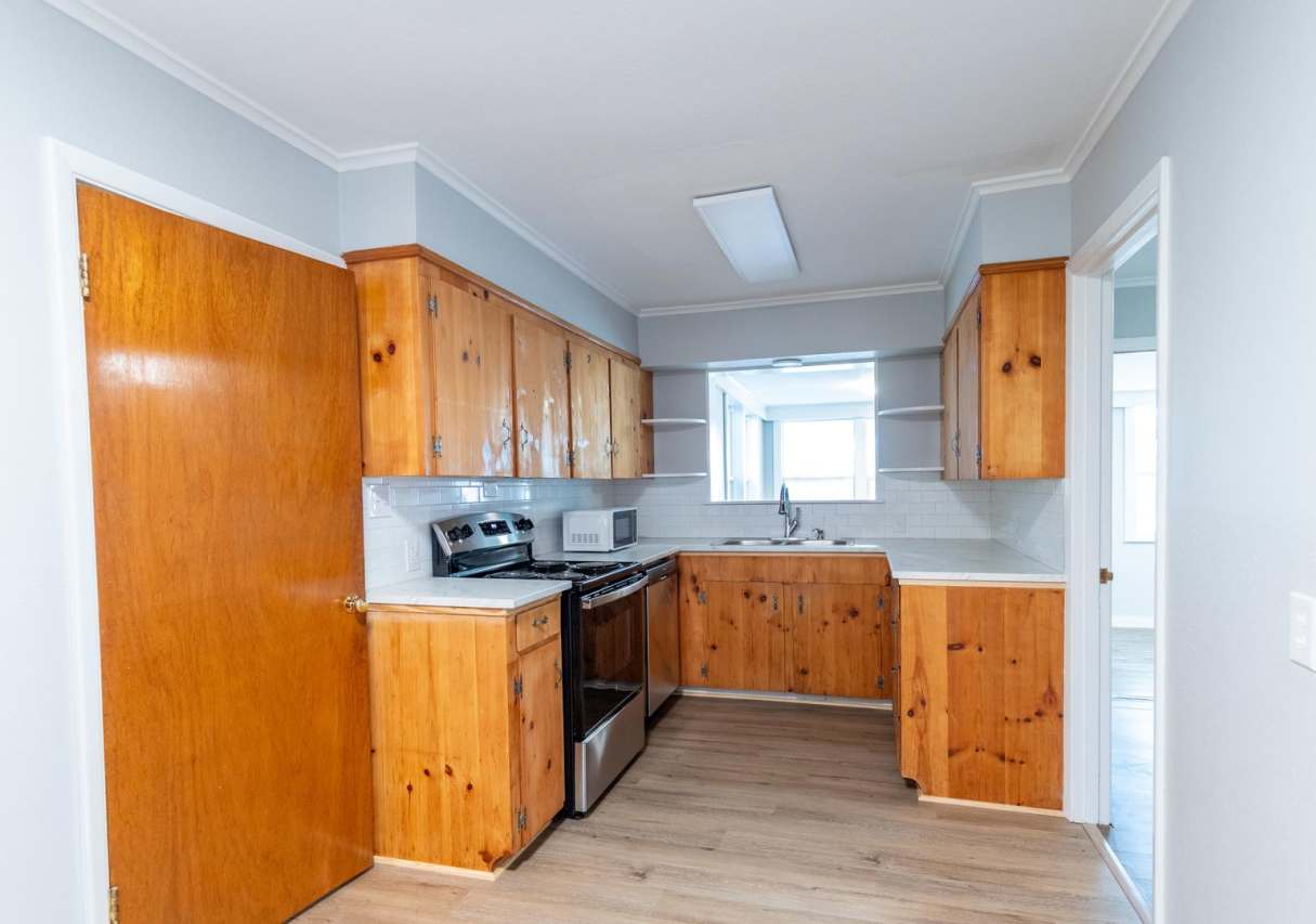 Large 3-Bed, 1-Bath Home on Anderson Island – Newly Remodeled!