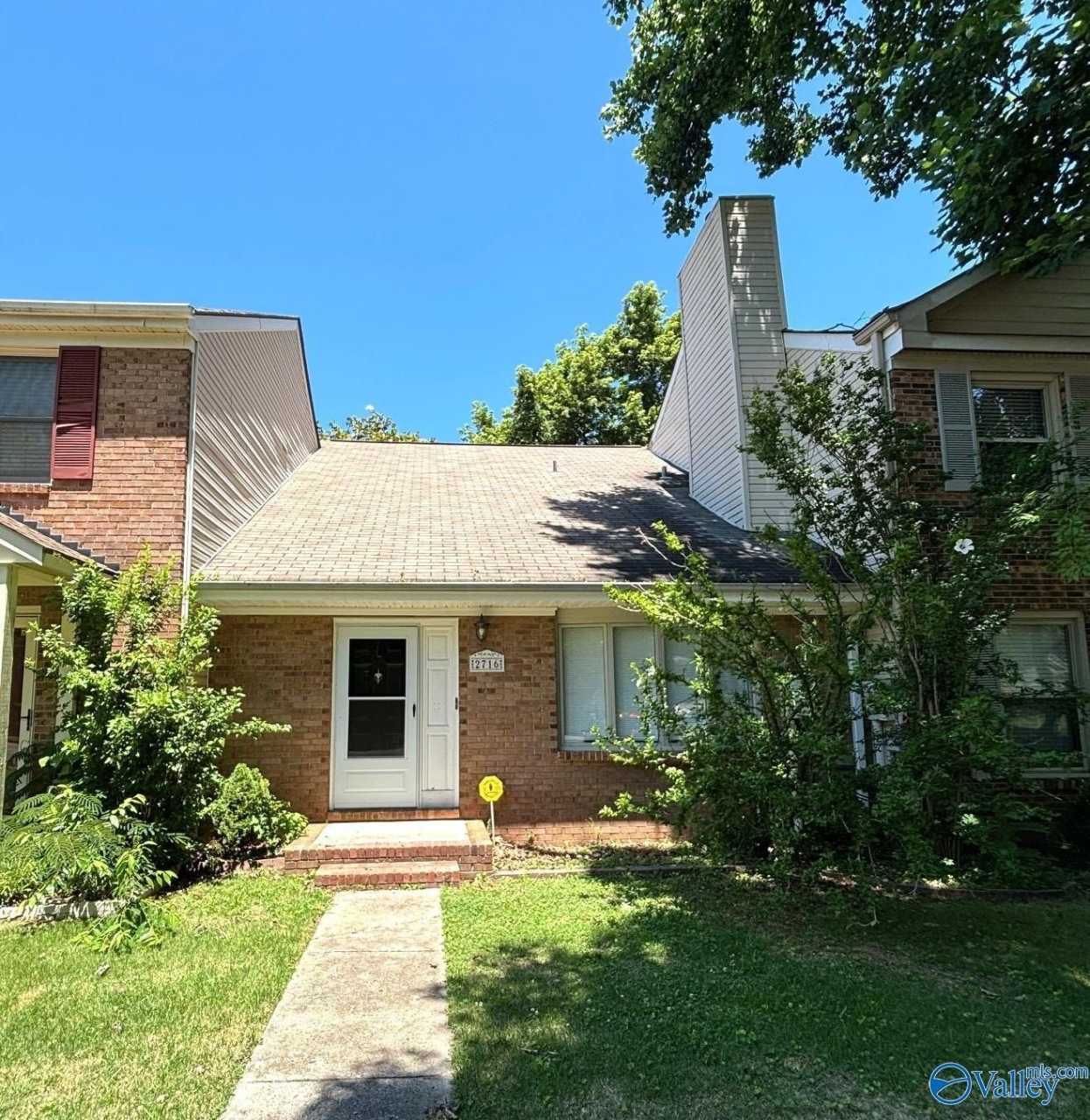 2716 Wynterhall Road