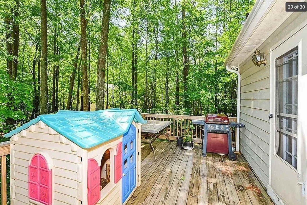 Room in 3 Bedroom Home at Jacee Cir