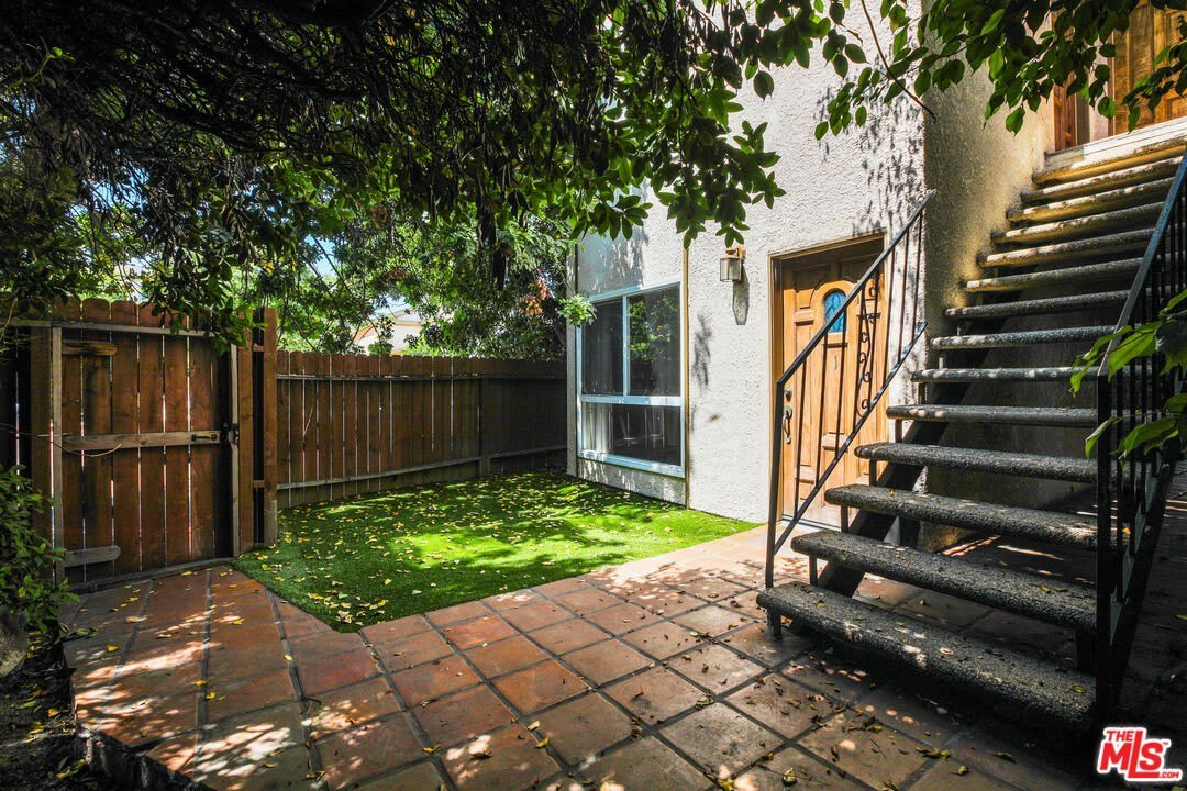 5401 W Olympic Blvd