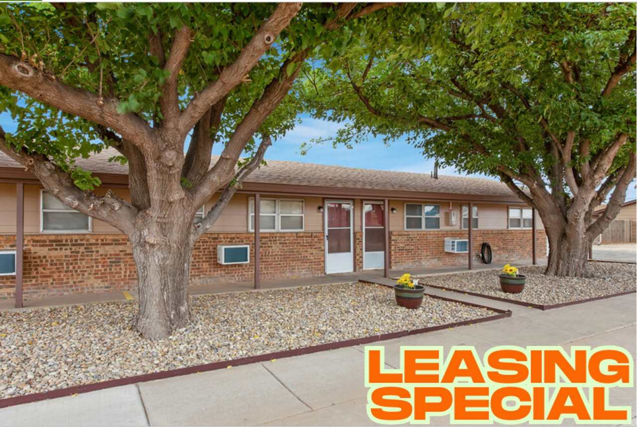 Leasing Special** No Deposit!