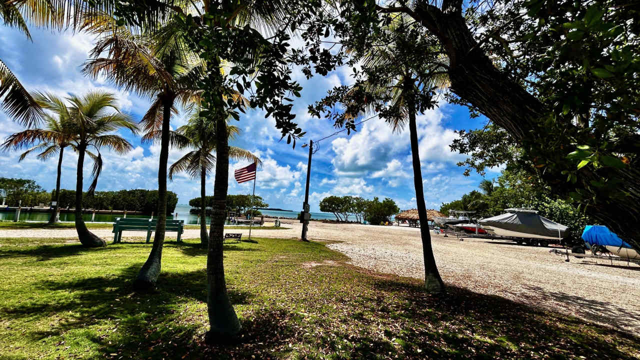 124 S Bay Harbor Drive