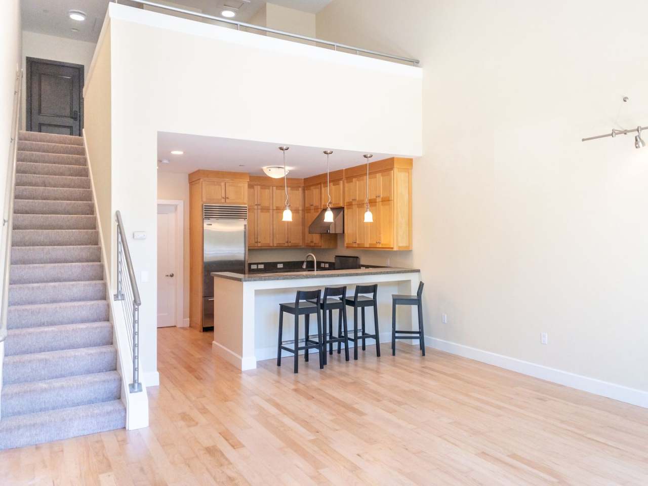 TWO WEEKS FREE! 2BR/1.5BA Super Spacious! Modern! Laundry! PROGRESSIVE