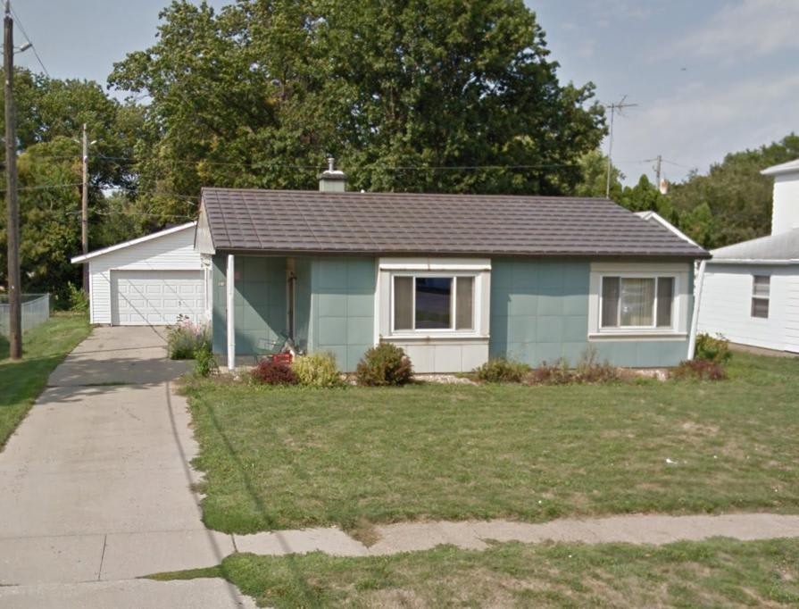 2 bedroom, 1 bath house