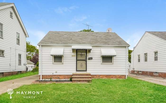 22471 Beckford Avenue