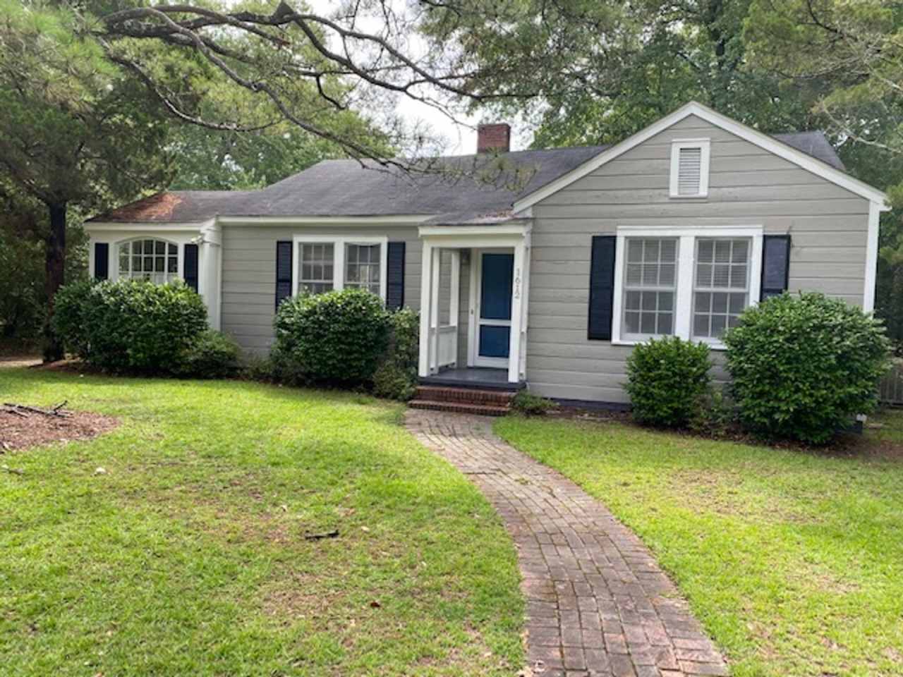 Charming House in Forest Acres!