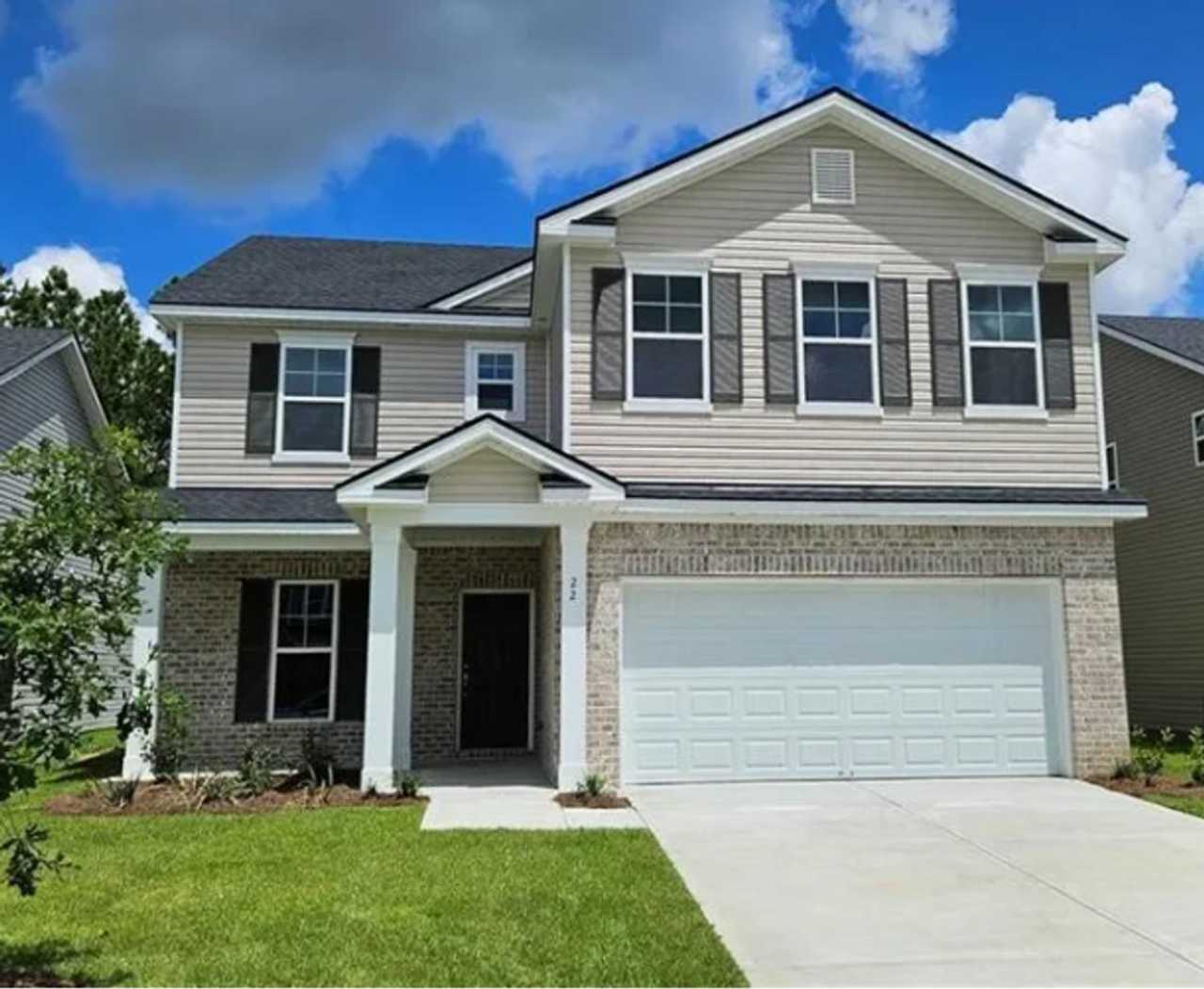 Beautiful 5BR, 3BA Home in Desirable Brookline at Godley Station!