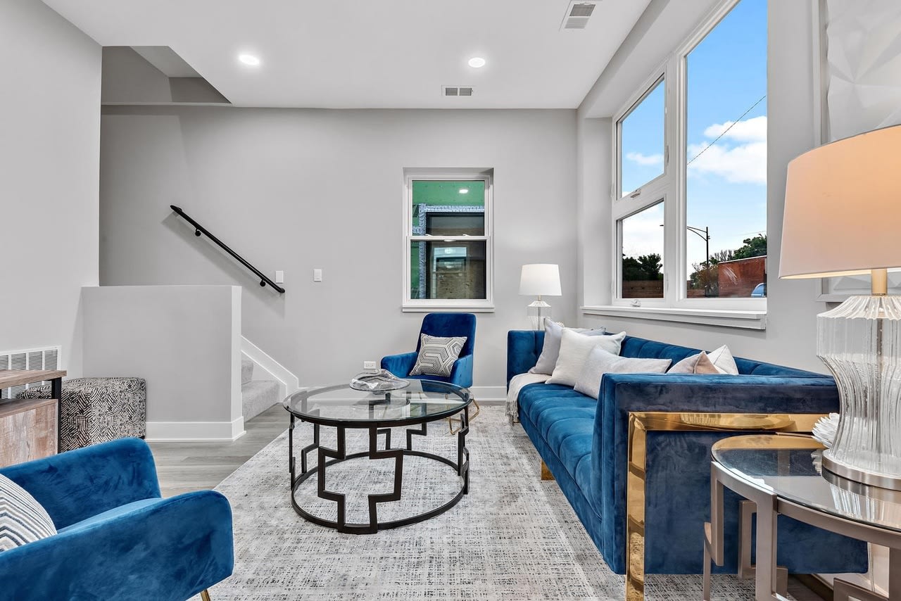 2818 West Harrison Street