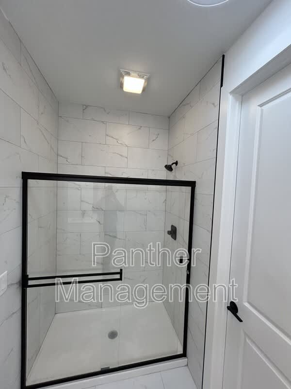 1232 Oceanic Road