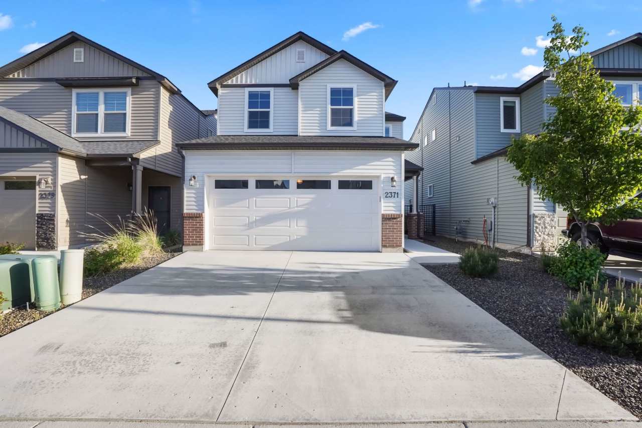 Beautiful SE Boise Home 4bd/2.5ba 1800+ SF