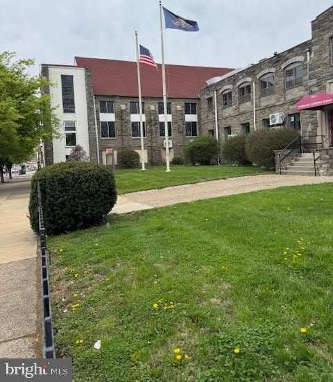 1013 COTTMAN unit: 1St Floor Kitchen