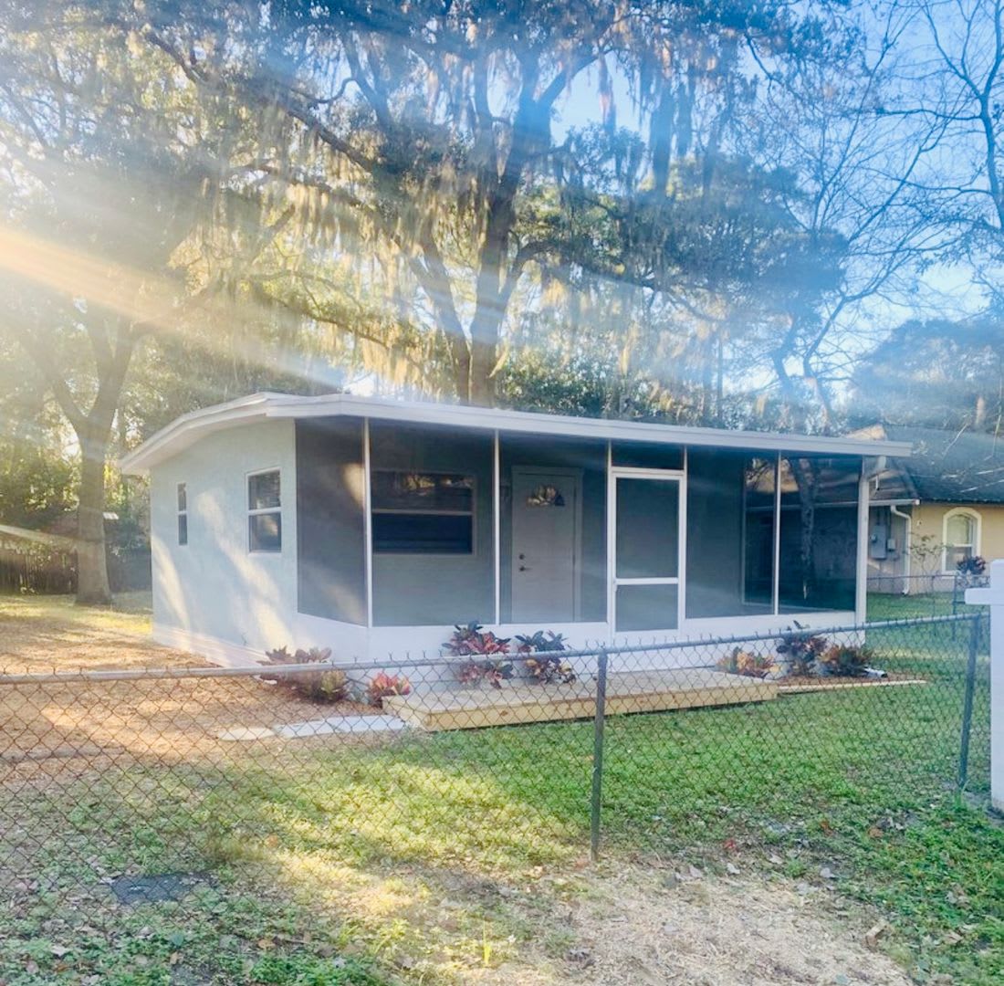 Cozy 2-Bedroom Home for Rent