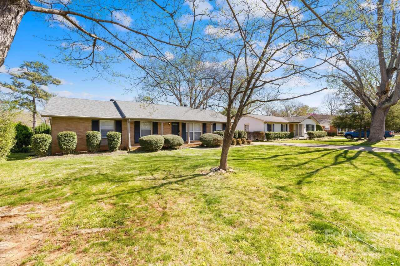 4033 Woodgreen Terrace