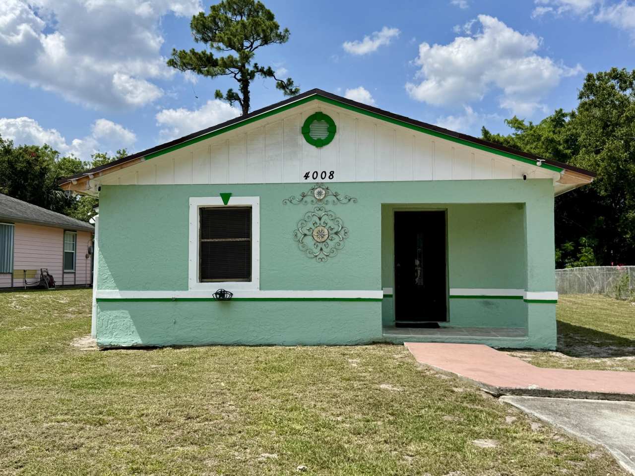4008 Avenue I Avenue