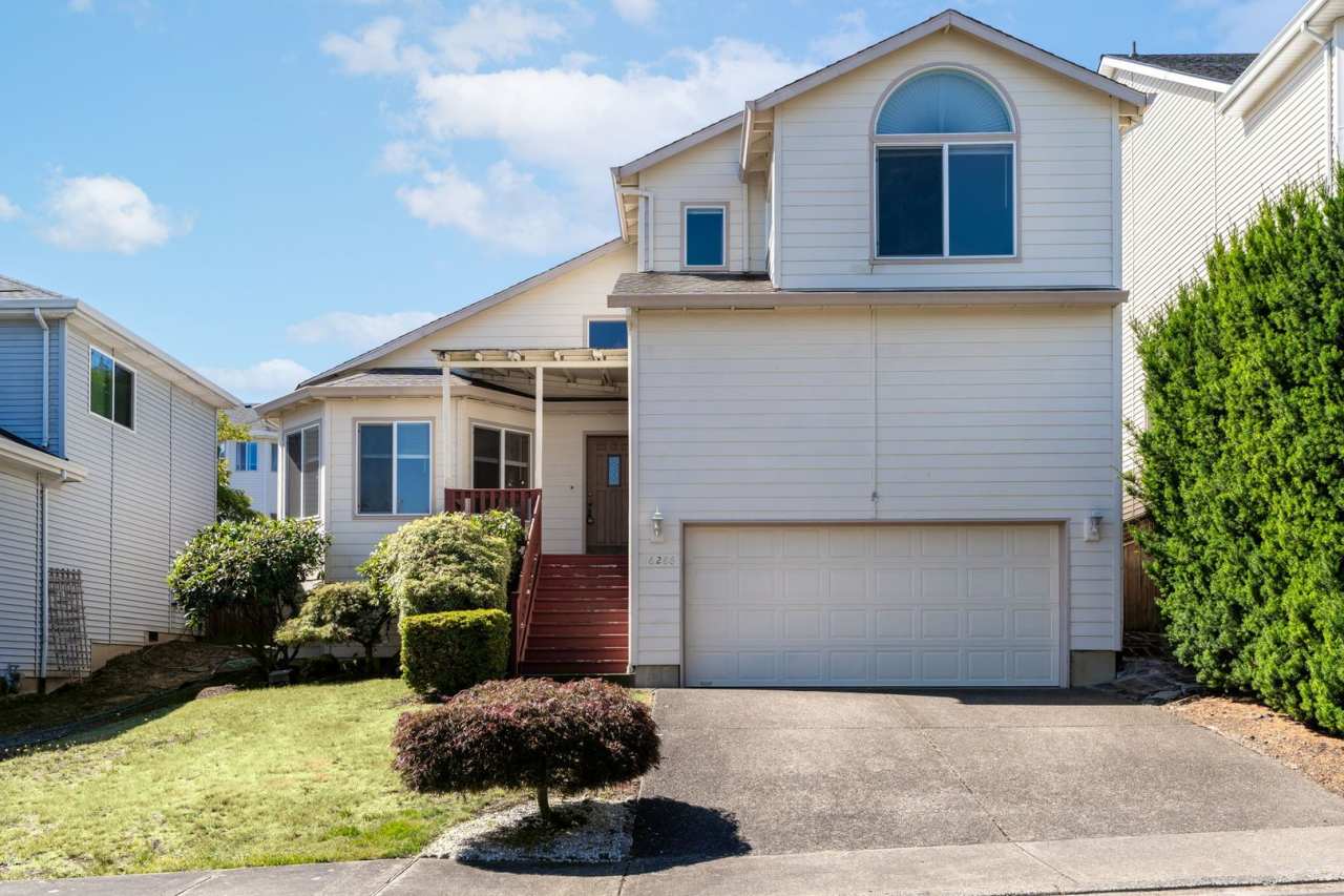 Sexton Mountain - 3 Bed, 2.5 Bath Home!