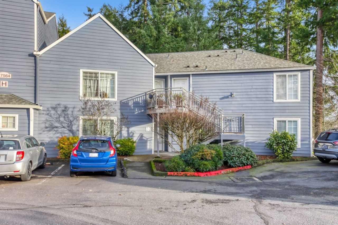 Charming 2BR Condo in Portland