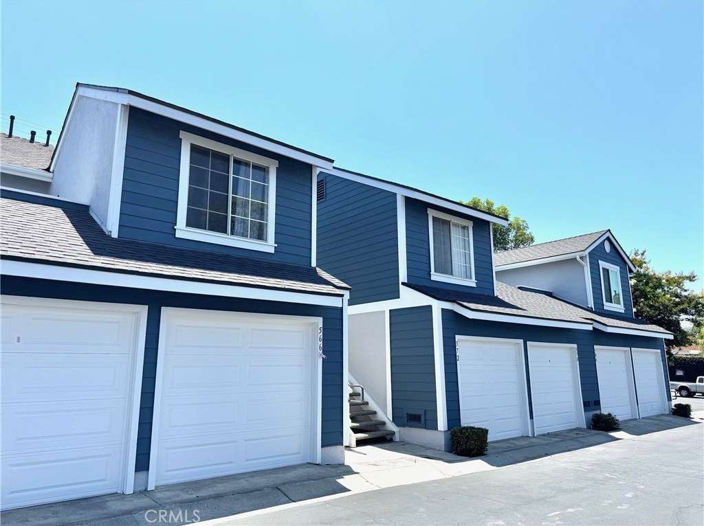 572 Stone Harbor Cir 37