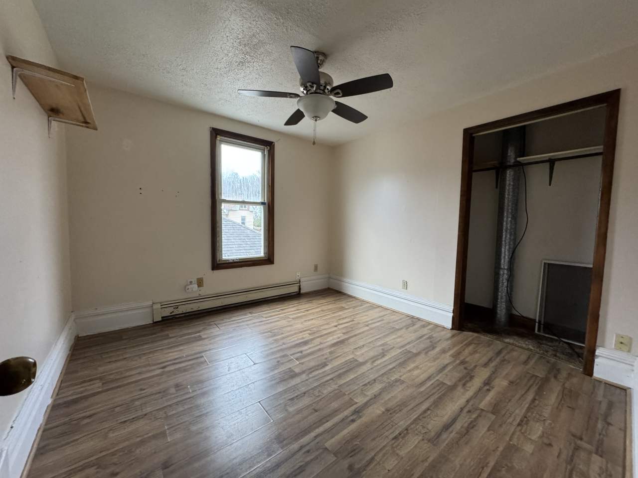 350 Overdale Street - 3