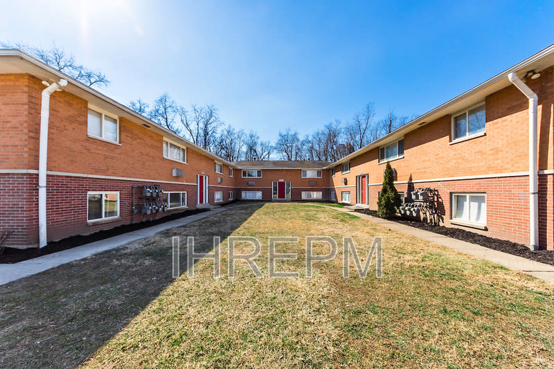 2275 Holt Avenue - B