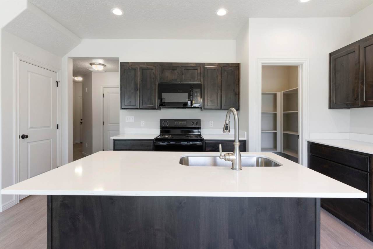 Beautiful 3Bed 2.5Bath Townhome in Spanish Fork!