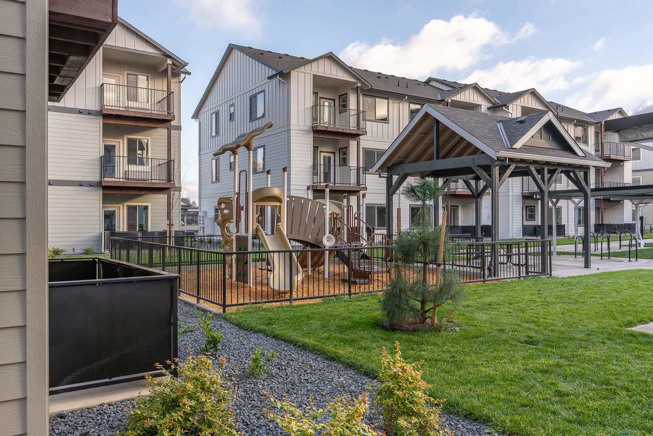 Woodburn Place Apartment Homes