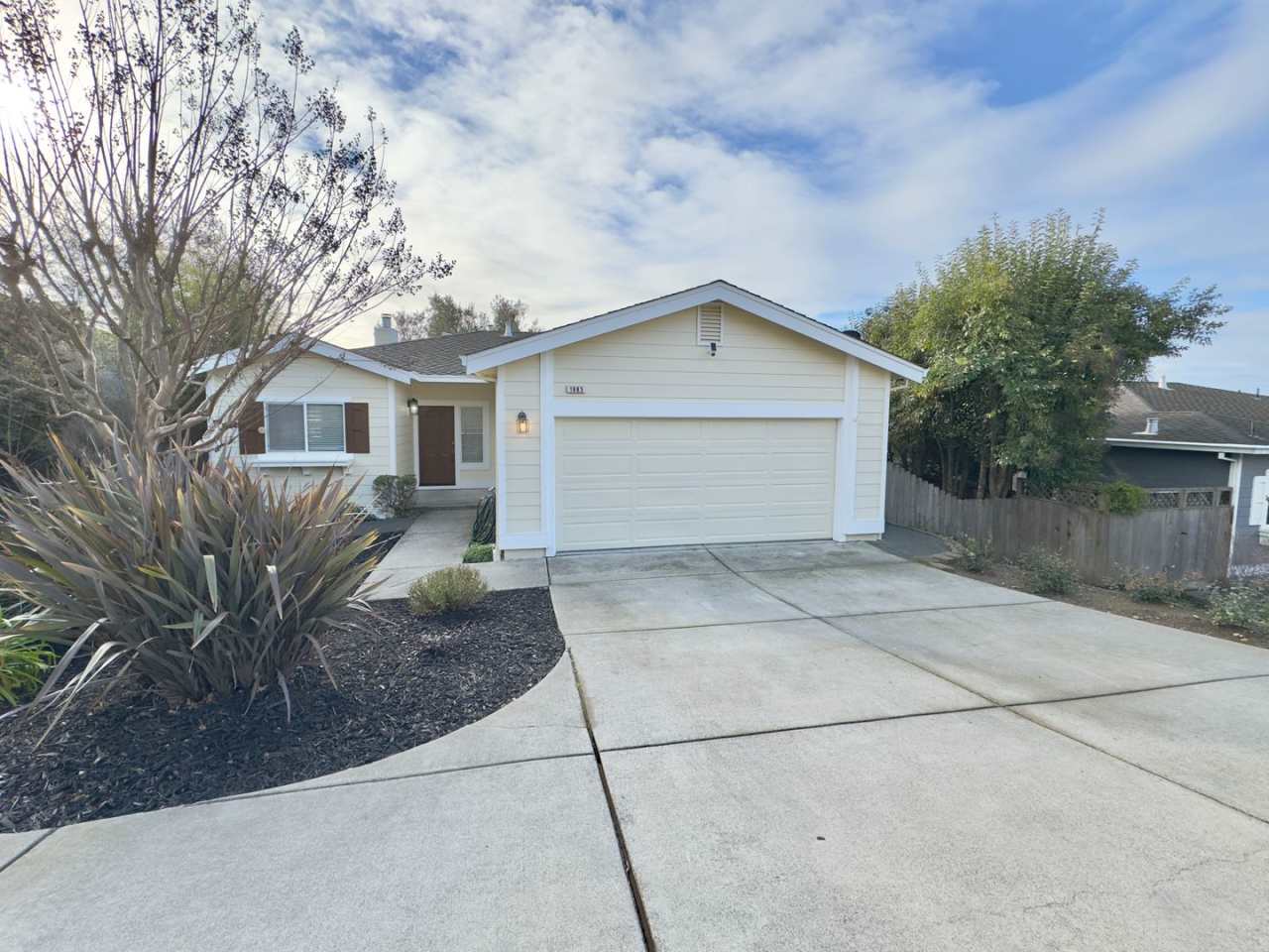 3 Bedrooms, 2 1/2 Bathrooms, Serene Napa Setting