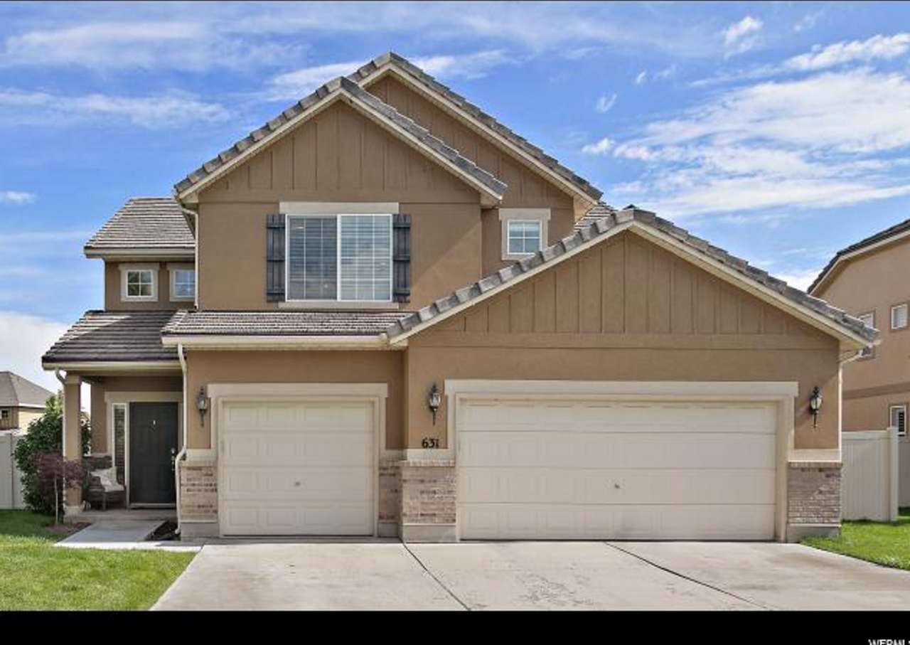 Beautiful 4 Bedroom 3 Bathroom Home in Lehi!