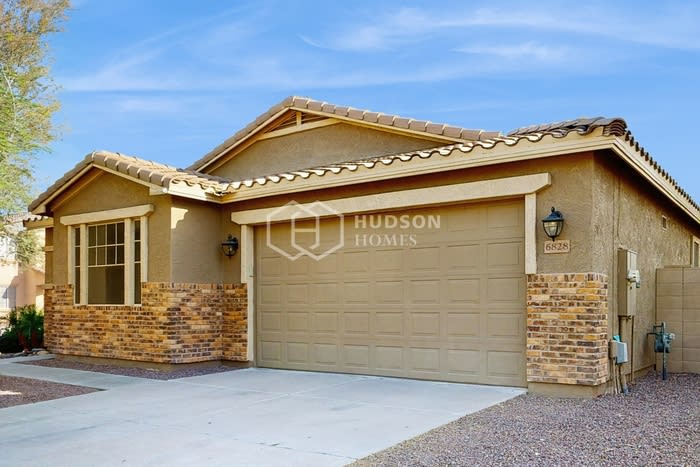 6828 West Maldonado Road