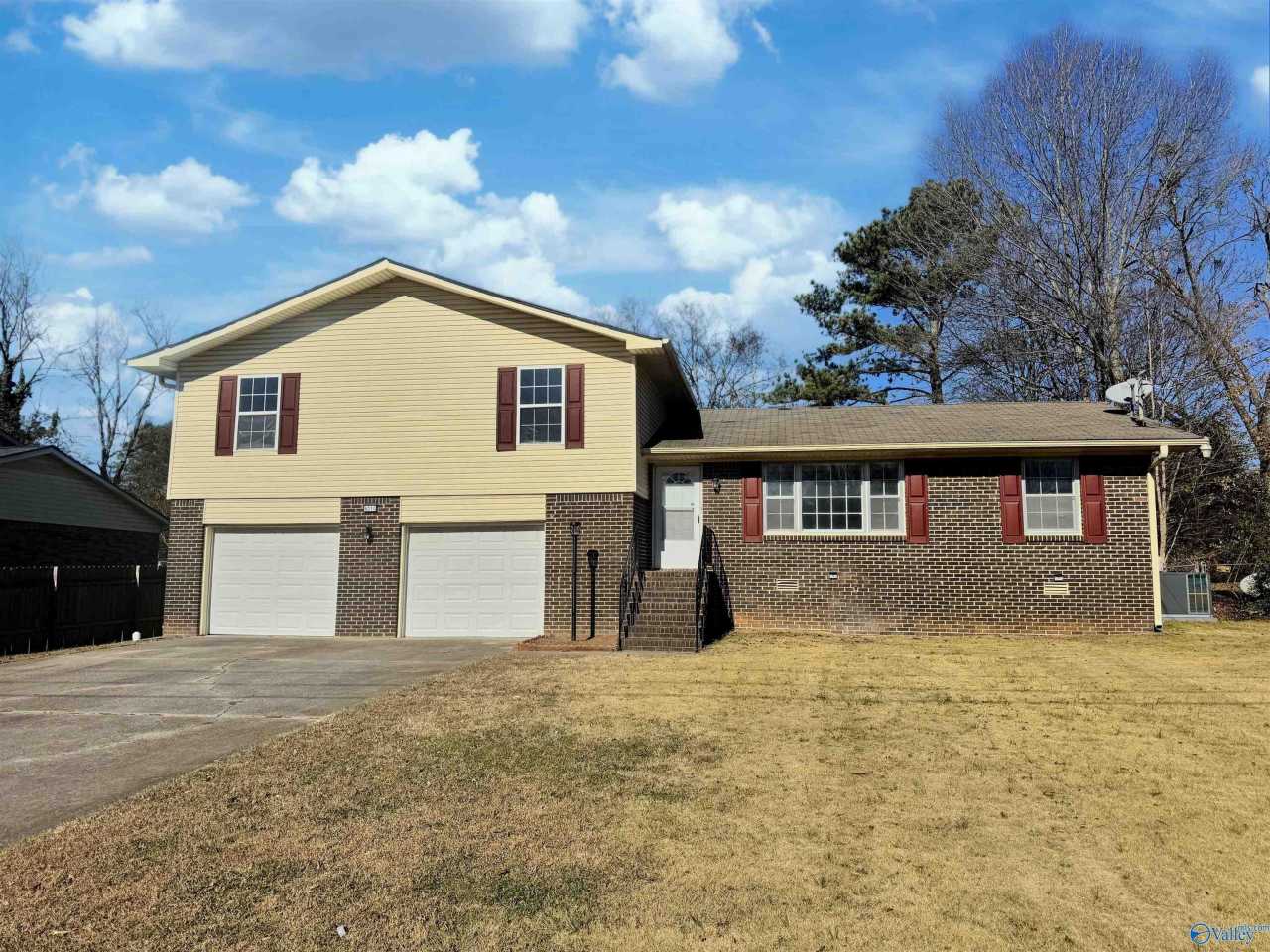 6010 Ellington Road NW