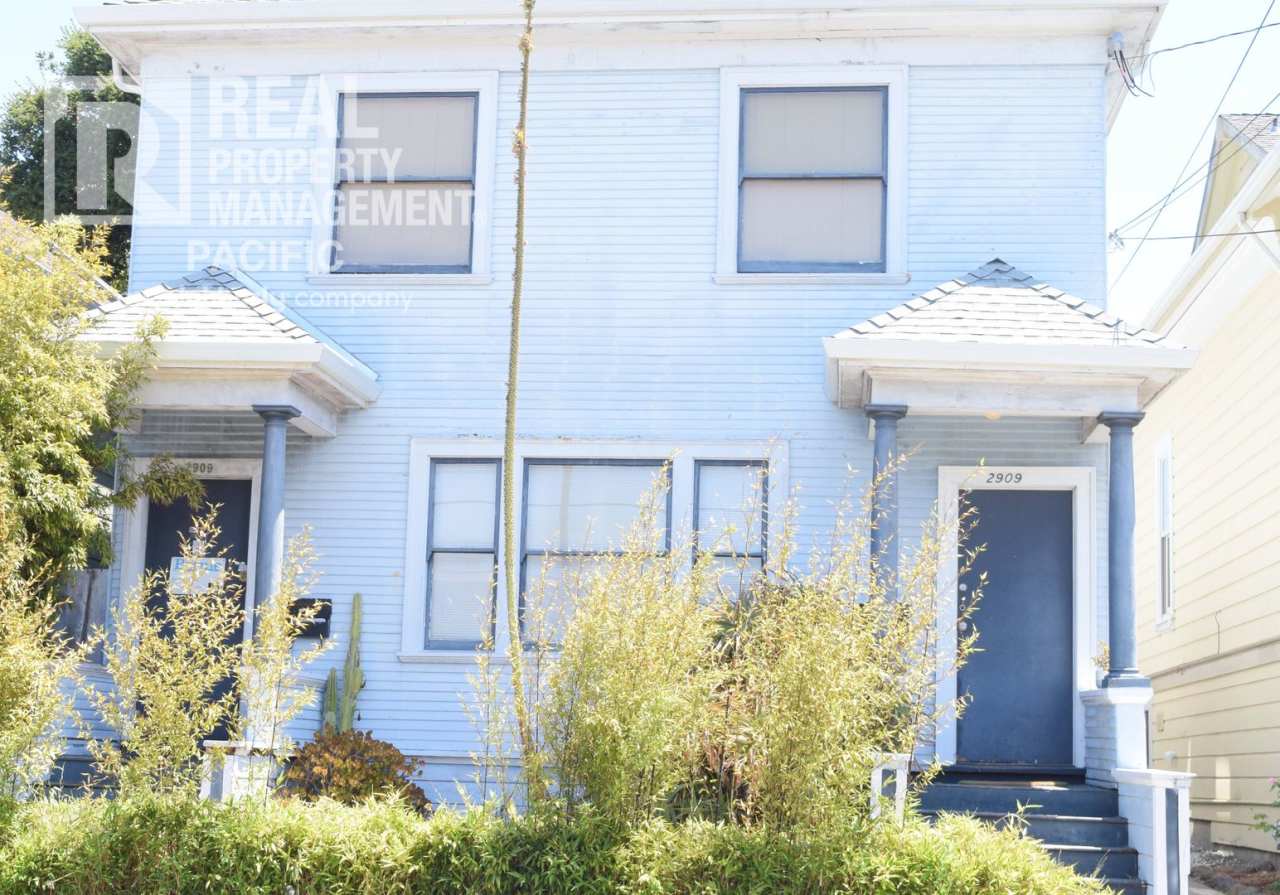 Spacious 3 Bedroom in Prime Location