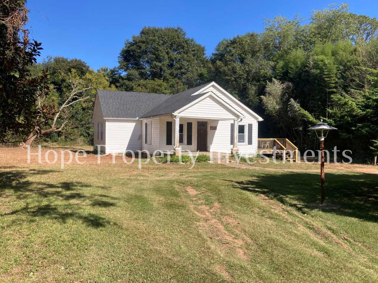 Newnan- 475 Old Carrolton Rd 2 Bedrooms 1 Bath