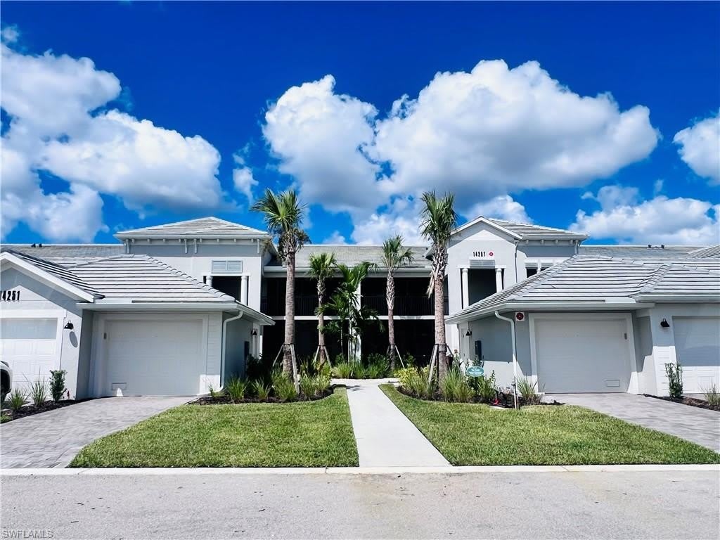 14251 Heritage Landing