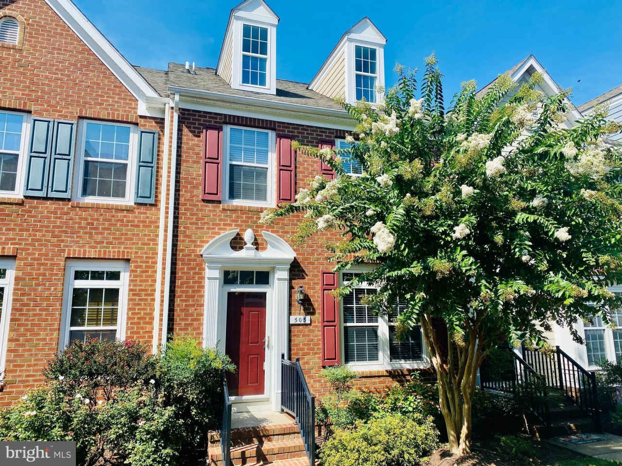 300 DIXON STREET