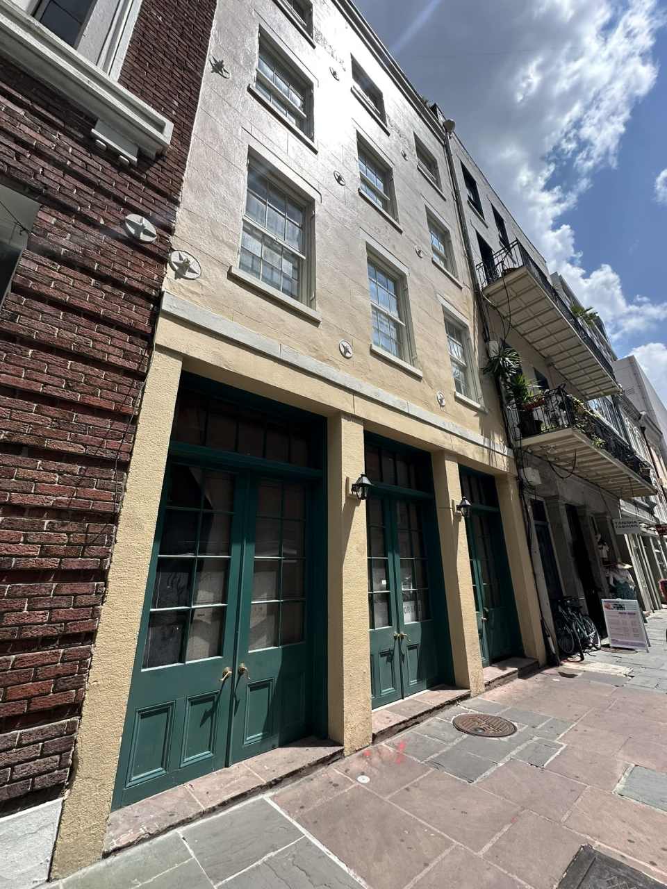 214 Chartres Street#4