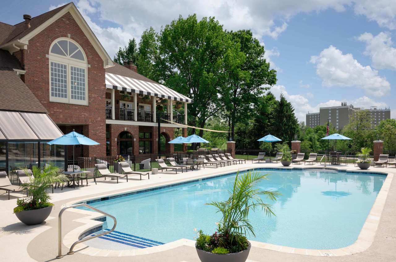 The Overlook at St. Thomas Apartments