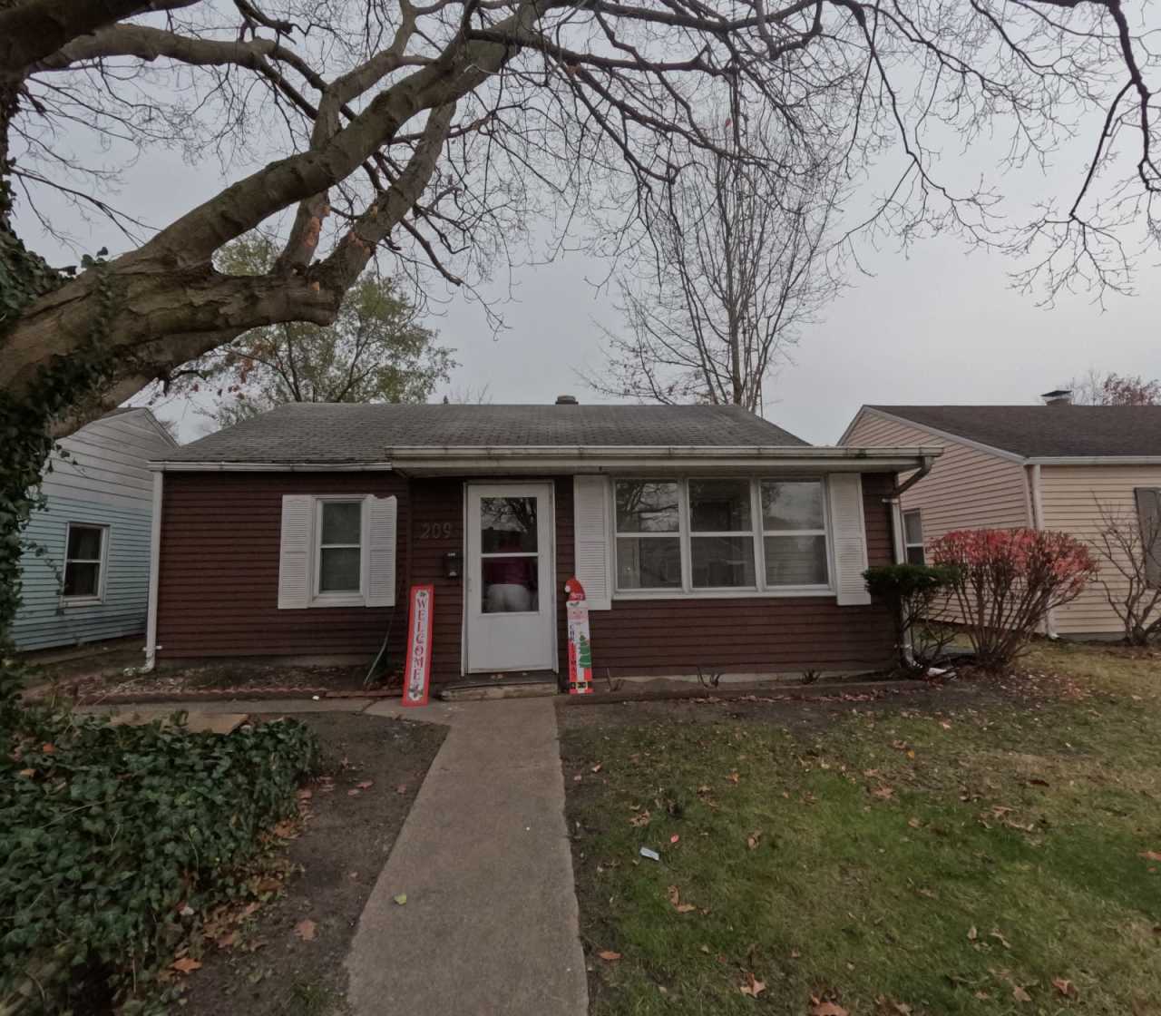 209 East Edgar Avenue