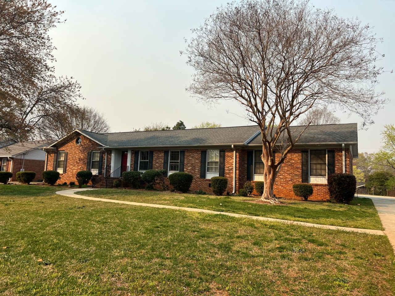 3/2 Home Available Now!
