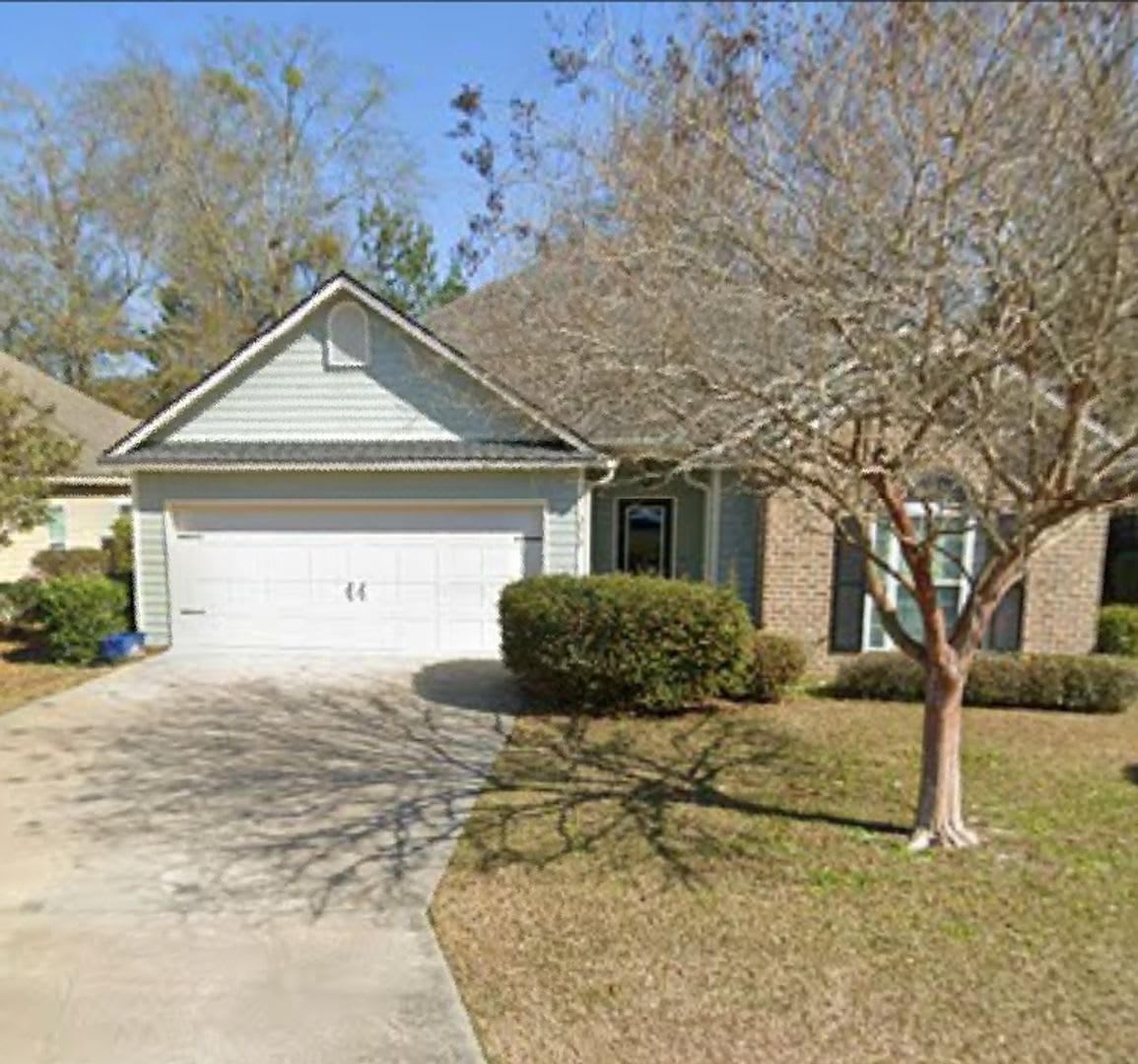 Great home in the city in the Vineyards S/D!