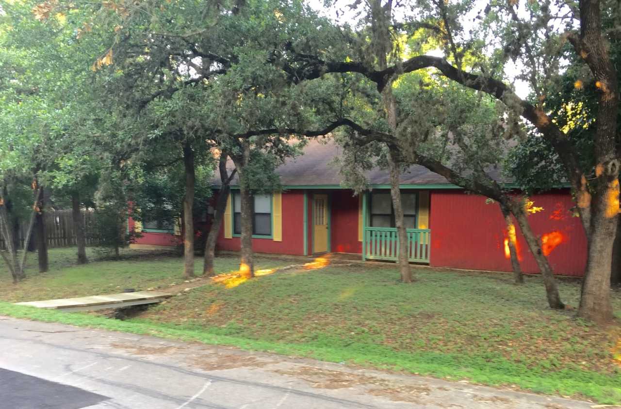 Eclectic 3 Bedroom, 2 Bathroom Home - 2 Car Garage - Fenced Yard and More!