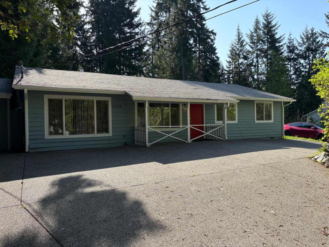 6508 185th Avenue East