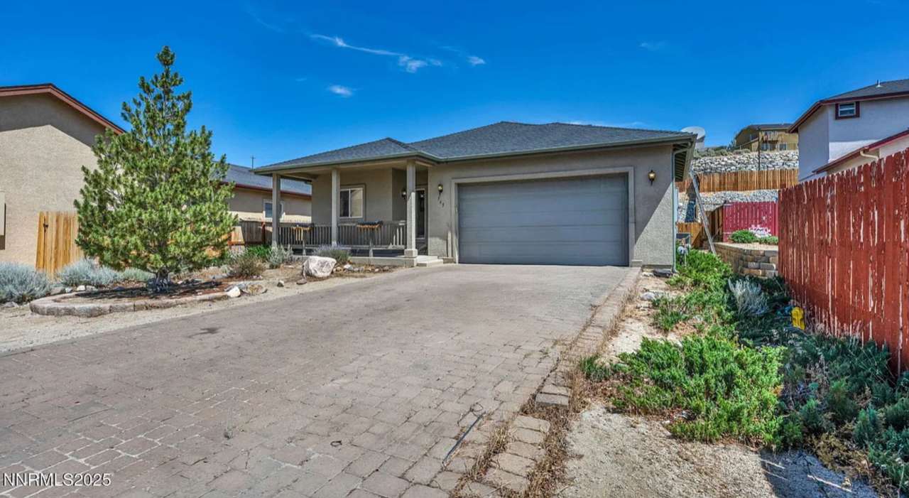 Great Location - Centrally Located - Quick Access to 395 - Large Yard - Stainless Appliances