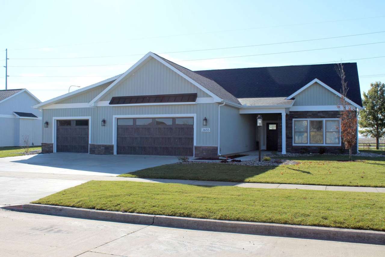 2655 Muirfield Place