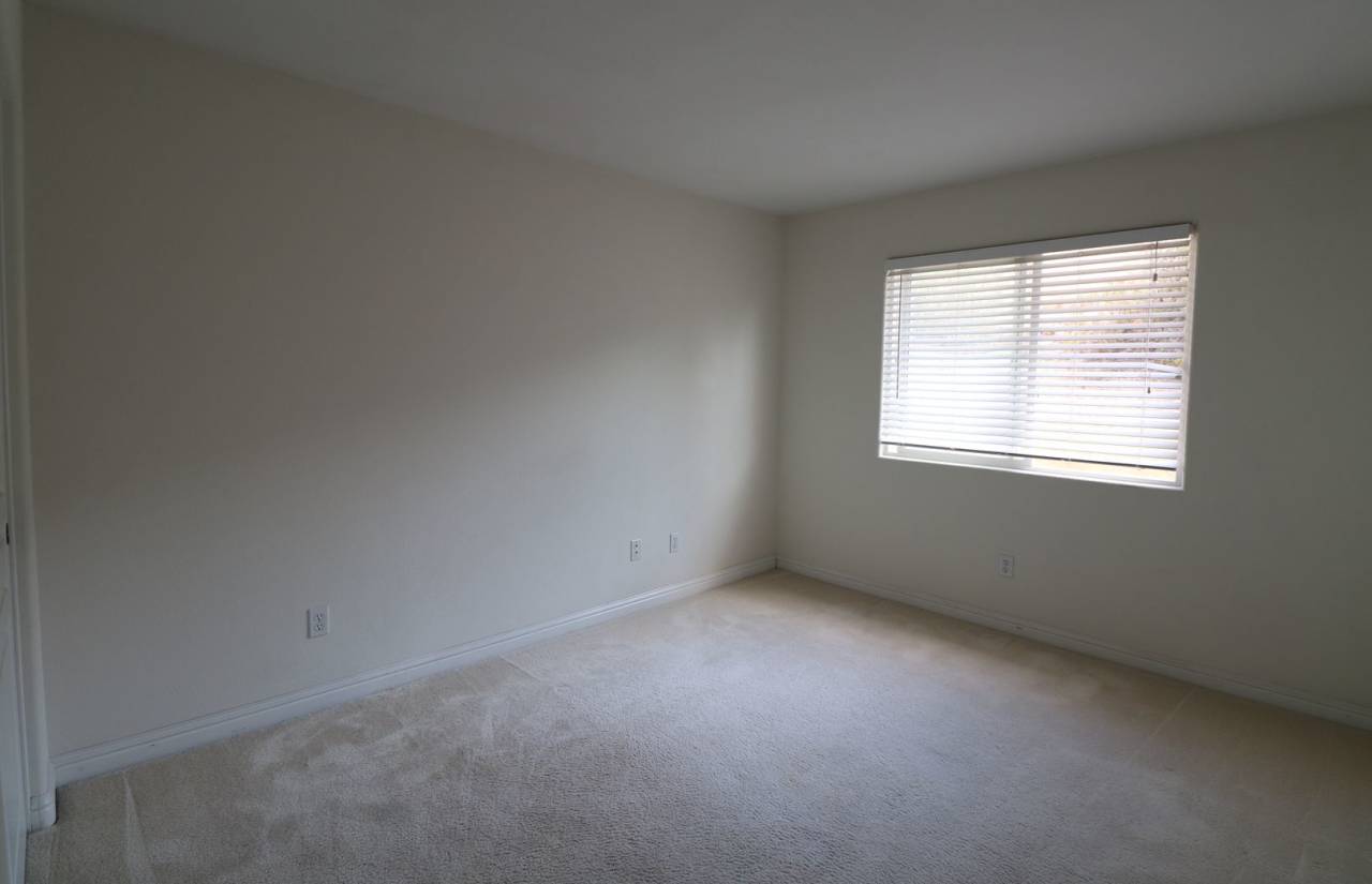 Great Shared Space For Rent