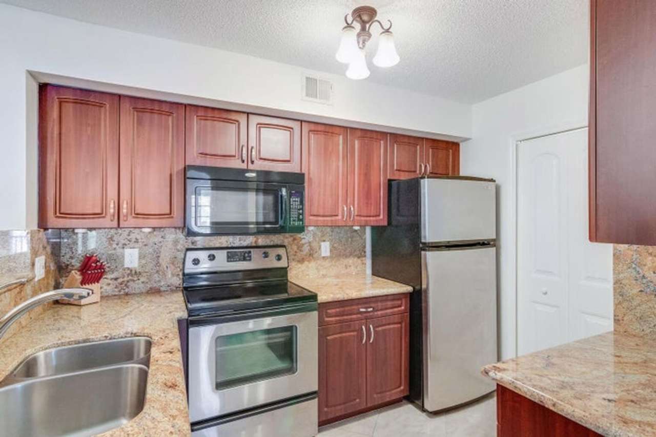 1715 Village Boulevard 201, West Palm Beach, FL 33401