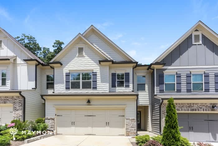 1115 Spring Marsh Court Northeast