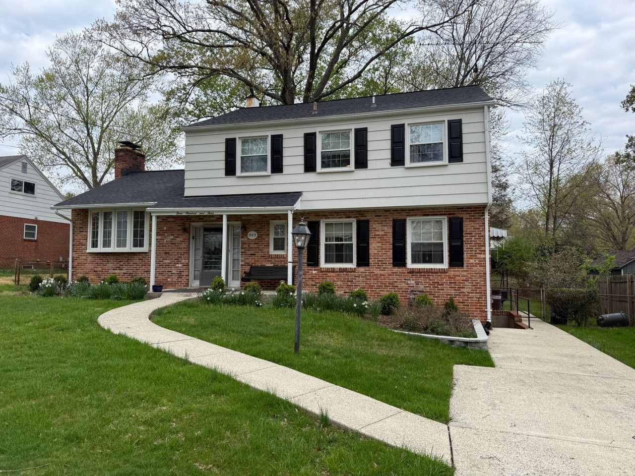 Very well maintained 4BR 2.5BA 5 level split with rear sunroom and fully fenced yard